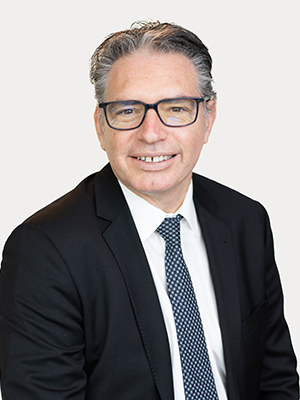 MICHEL GANZIN Directeur général adjoint de Crédit Agricole S.A., en charge du Pôle Projet de Groupe