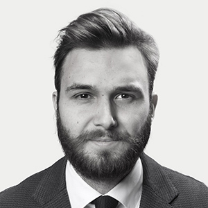 portrait P8_300x300px